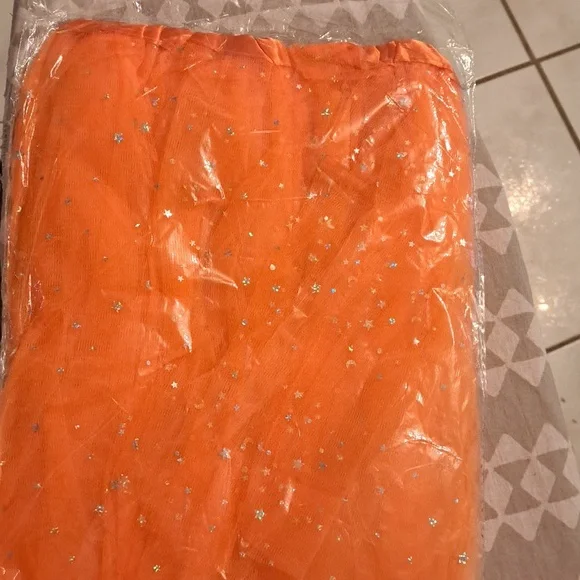 New LED Light-Up 3-Layered Tulle Festival Tutu Skirt in Orange - Picture 3 of 7